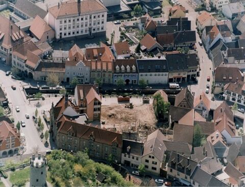 Öffentliche  Gebäude